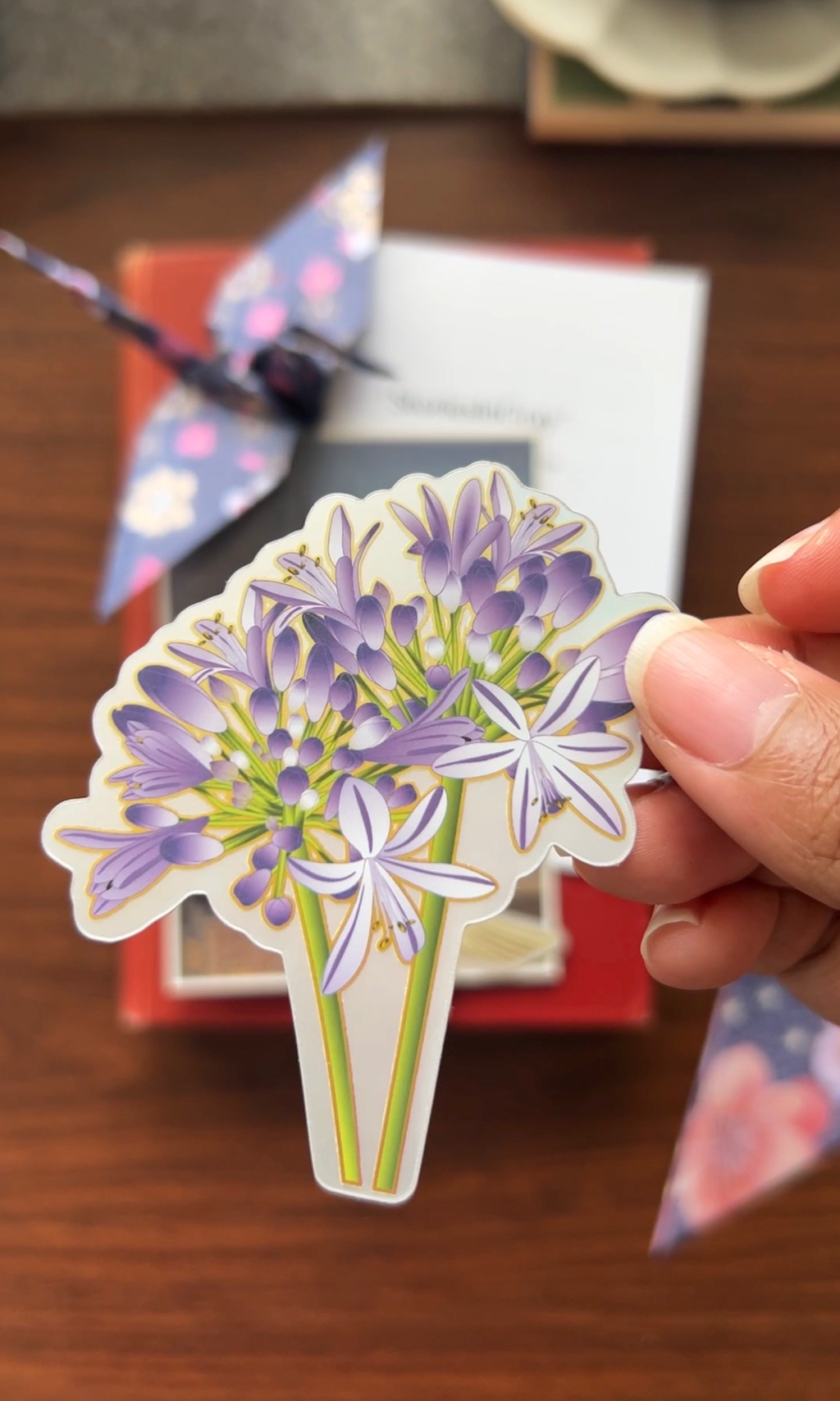 Catchup no.5: flower sticker cornflower